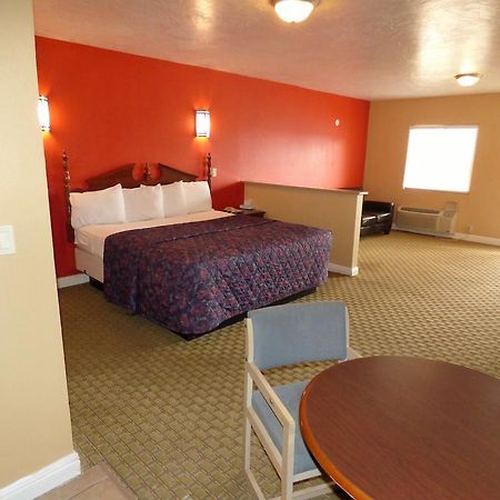 Economy Inn & Suites St. George Kültér fotó